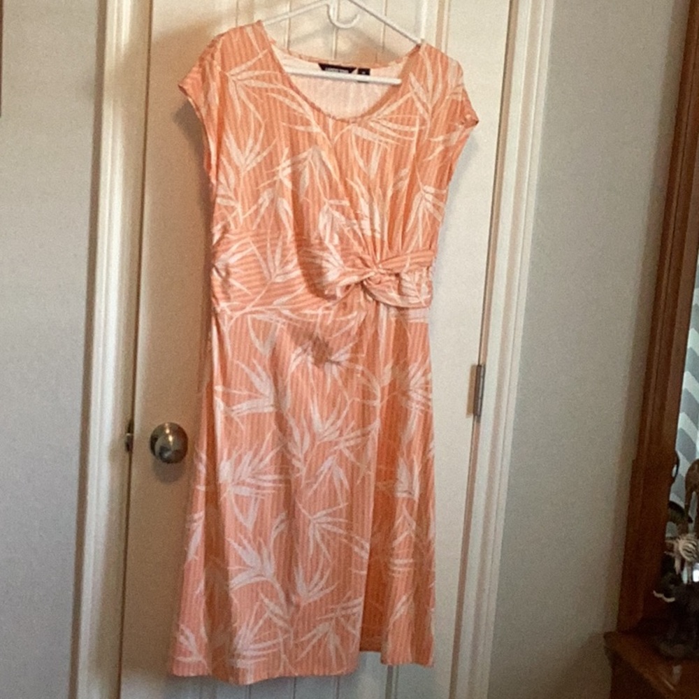 Lands' End Peach and White Palm-Print Knot-Waist Dress